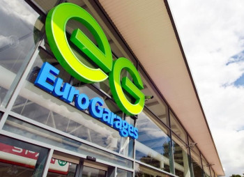 Британская сеть супермаркетов Asda купит автозаправочные станции EG за $2,9 млрд 